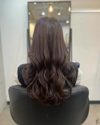 【DEST】 KAHOのヘアスタイル