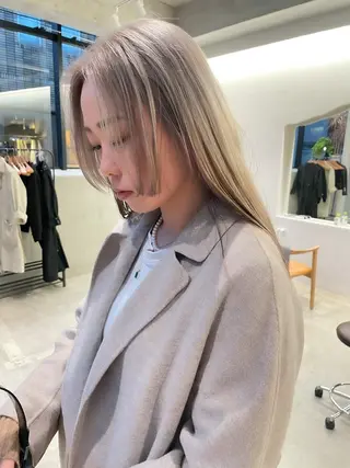 ミディアム カラー ヘアアレンジ ミニボブ/ブリーチ 🌈MISATOのヘアスタイル