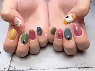 ネイル 菅野 愛花のネイルデザイン