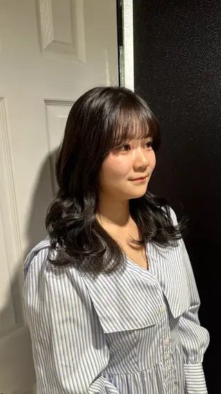 セミロング 縮毛矯正／ダブル カラー／はづき☘️のヘアスタイル