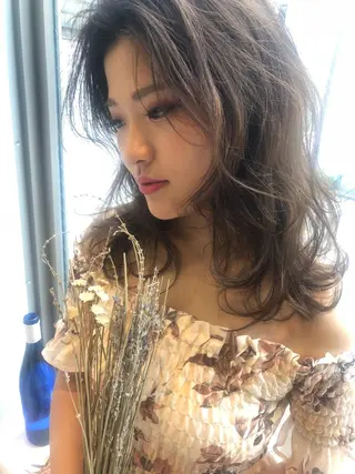 ミディアム カラー パーマ 🌈美髪✂︎艶色🎨 頭皮改善🍀TAKUのヘアスタイル