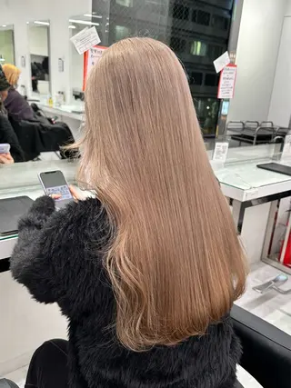 ロング カラー 🩷暖色カラー🩷 BONのヘアスタイル