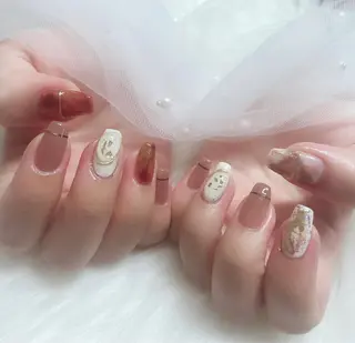 ネイル ＆ME アンドミーのネイルデザイン