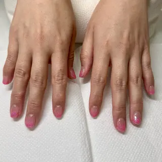 ネイル サロンオードリー栄店所属・サロンオードリー 永井のネイルデザイン