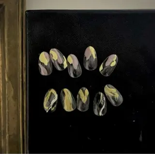 ネイル nails Mintia ～esaka～所属・松本 麻子のネイルデザイン