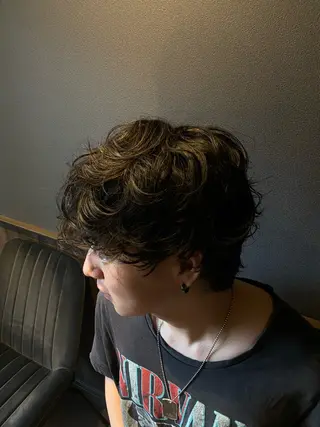 ミディアム パーマ メンズ 中山 海生のヘアスタイル