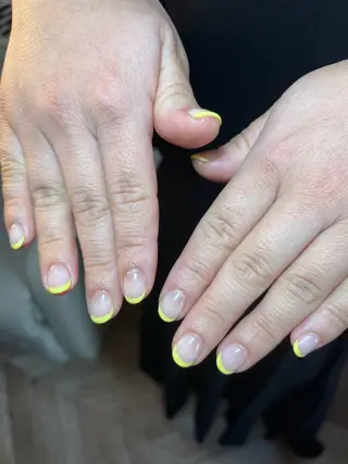 ネイル Amber21.所属・Nagahama Akariのネイルデザイン