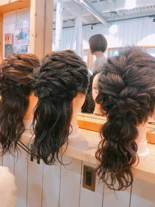 ヘアアレンジ DEE okazakiのヘアスタイル