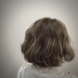 ショート ミディアム セミロング ロング カラー パーマ ヘアアレンジ メンズ キッズ ネイル まつエク 髪質改善 カラー専門店のヘアスタイル