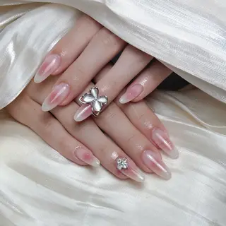 ネイル Maggie Nail🦩のネイルデザイン