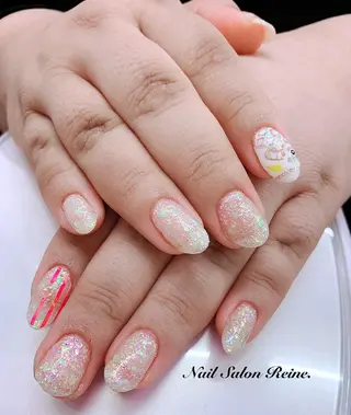ネイル Nailsalon Reine所属・玉栄 伶奈のネイルデザイン