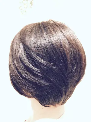 ショート 似合わせカラー✨人気 荻窪🌈川端風子のヘアスタイル