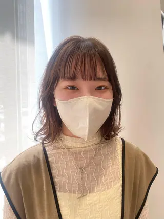 ミディアム カラー 増井 彩乃のヘアスタイル