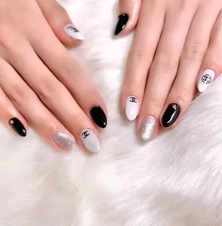 ネイル R nailのネイルデザイン