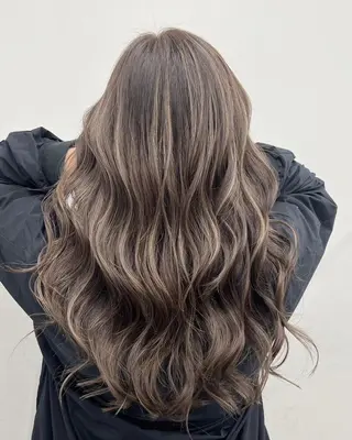 ロング 🌈流行スタイル🌈 ららね🌈のヘアスタイル