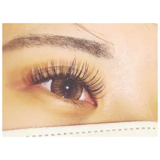 マツエク・マツパ Maison de quatre 大宮店所属・Maison de miyuのマツエク・マツパデザイン