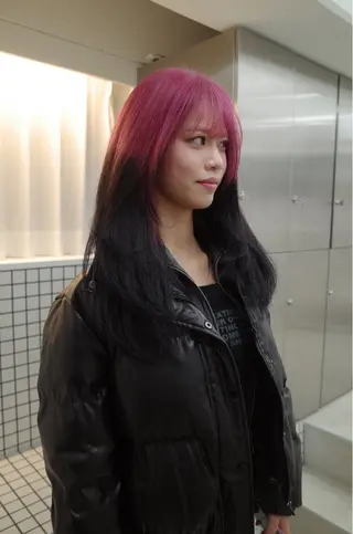 ロング カラー Momoka🪷 /ハイトーンのヘアスタイル