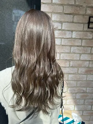 ロング カラー EMANON所属・梅田美容室 高山アヤのヘアスタイル