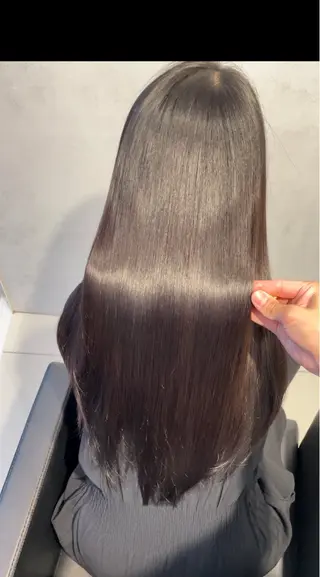 ロング ✨髪質改善✨美髪 矯正🫧小泉のヘアスタイル