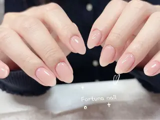 ネイル Nail •Head スパFortunaのネイルデザイン