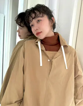 セミロング パーマ 勝田 沙耶のヘアスタイル