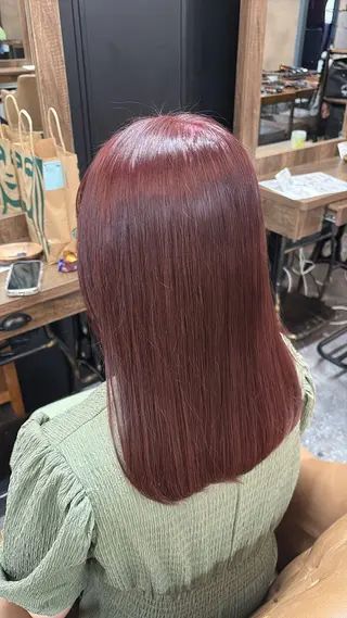 カラー veretta.matsuiyamate所属・槇野 風香のヘアスタイル