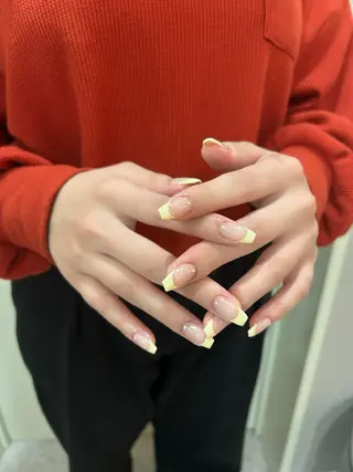 ネイル 山本 彩加のネイルデザイン