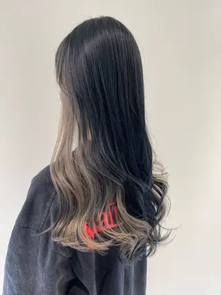 カラー 駒野 茜音のヘアスタイル