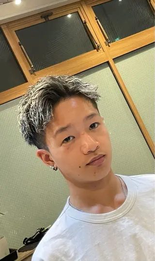 ショート カラー パーマ メンズ smilehair国分寺店所属・💈barber 中根 龍星のヘアスタイル