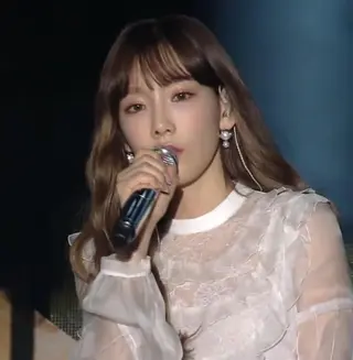 ロング カラー ヘアアレンジ As hair所属・柔らか垢抜けｶﾗｰと ｶｯﾄ🫧ASUKAのヘアスタイル