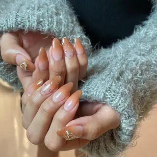 ネイル Ami 🦥のネイルデザイン