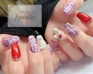 ネイル -nailroom- familiaのネイルデザイン
