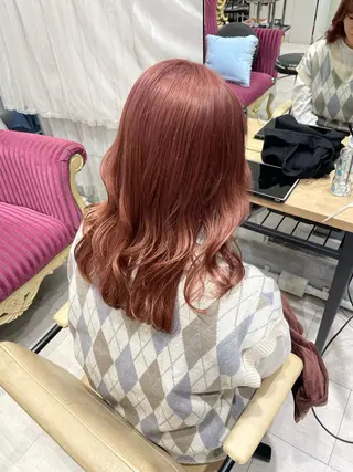 ミディアム ハッシュカット レイヤー池袋のヘアスタイル