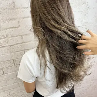 ロング カラー 🎀モテ髪ミルクティ ー🎀yasunaのヘアスタイル