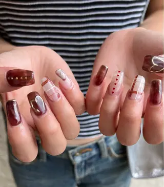 ネイル S. SAYAのネイルデザイン