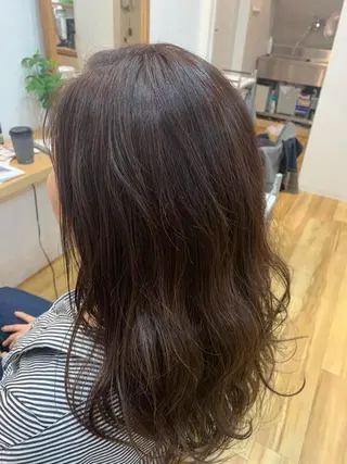 ロング カラー 大井 奈那のヘアスタイル