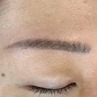 アイブロウ eyelash salon RACOTA所属・MAYA .のマツエク・マツパデザイン