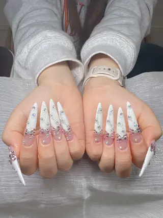 ネイル Lee Nails チップ長さだし専門店のネイルデザイン