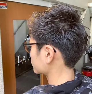 ショート Sherry大国町所属・髪質改善×縮毛矯正 ×艶カラーNAOのヘアスタイル