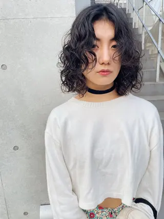 ミディアム パーマ 過ごしやすい美容室 でありたいのヘアスタイル