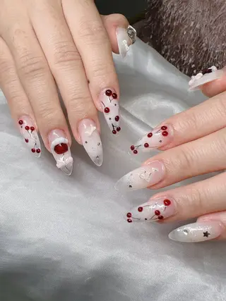 ネイル Lee Nailsのネイルデザイン