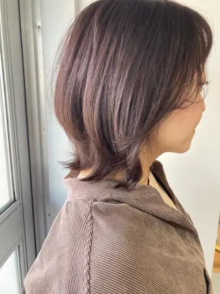 ミディアム roka ノゾミのヘアスタイル