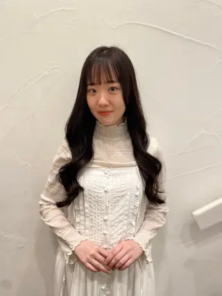 ロング カラー Ash中目黒店 榊間茜のヘアスタイル