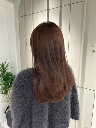 セミロング カラー 若狭 愛梨のヘアスタイル