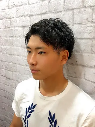 ミディアム メンズ 銀座マツナガ新宿野村ビル店所属・メンズカット 佐藤優菜のヘアスタイル
