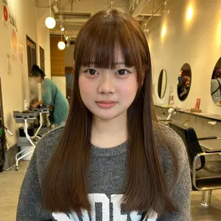 カラー ★艶ハイトーン★ LUCKモミジのヘアスタイル