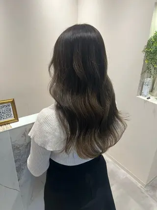 ロング 艶髪/透明感 レイヤー YUKIのヘアスタイル