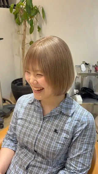 ショート カラー あいり 福岡美容師のヘアスタイル