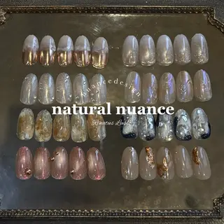 ネイル Lusso Cocoroのネイルデザイン