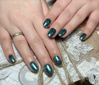 ネイル ishiro 🍂のネイルデザイン